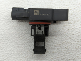 compare product 2009-2014 Cadillac Cts Mass Air Flow Meter Maf Sensor