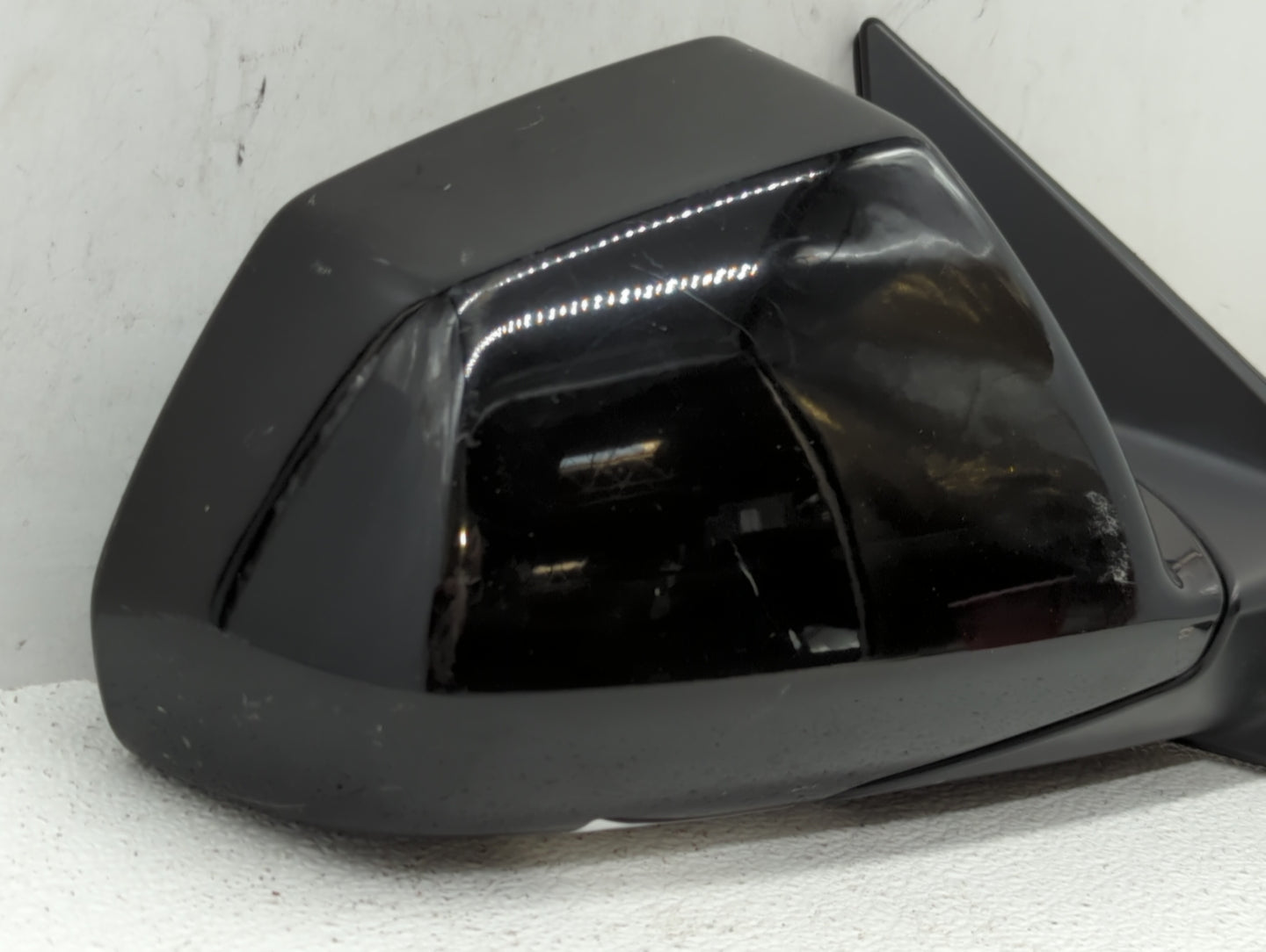 2008-2014 Cadillac Cts Passenger Side View Mirror - Right Door Mirror OEM Used - Oemusedautoparts1.com
