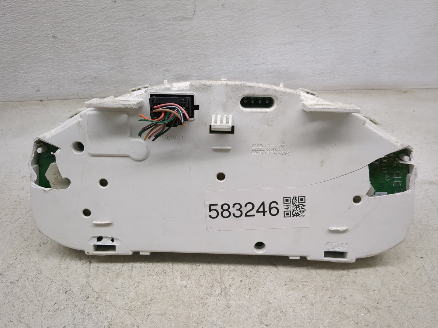 2008-2011 Cadillac Cts Instrument Cluster Speedometer Gauges P/N:TN157540-0568 25903557 Miles: Fits Fits 2008 2009 2010 2011