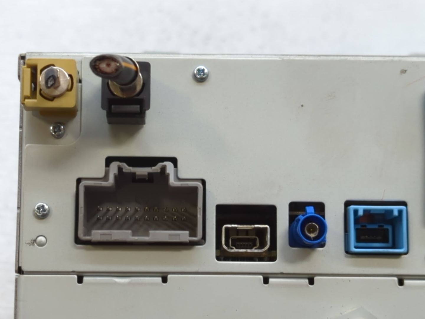 2008-2011 Cadillac Cts Am Fm Cd Player Radio Receiver - Oemusedautoparts1.com