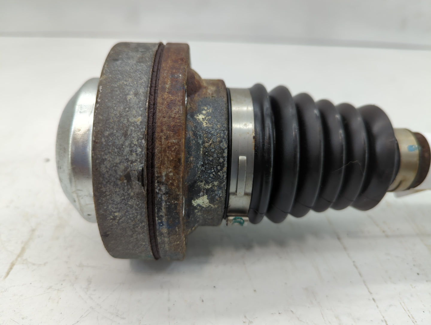2008-2014 Cadillac Cts Axle Shaft Front Passenger Cv C/v - Oemusedautoparts1.com