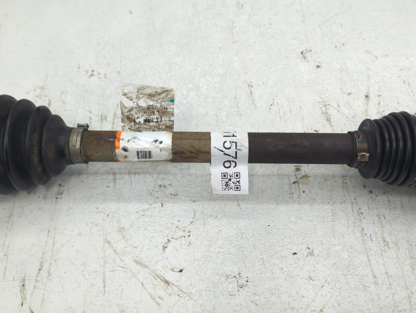 2008-2014 Cadillac Cts Axle Shaft Front Driver Cv C/v - Oemusedautoparts1.com