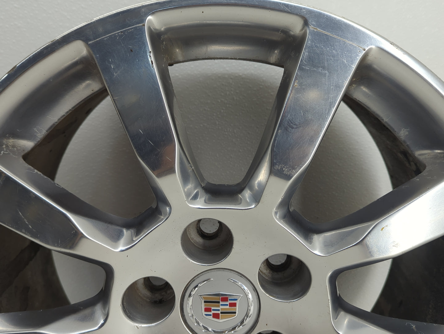 2008-2013 Cadillac Cts Oem Wheel Rim - Oemusedautoparts1.com