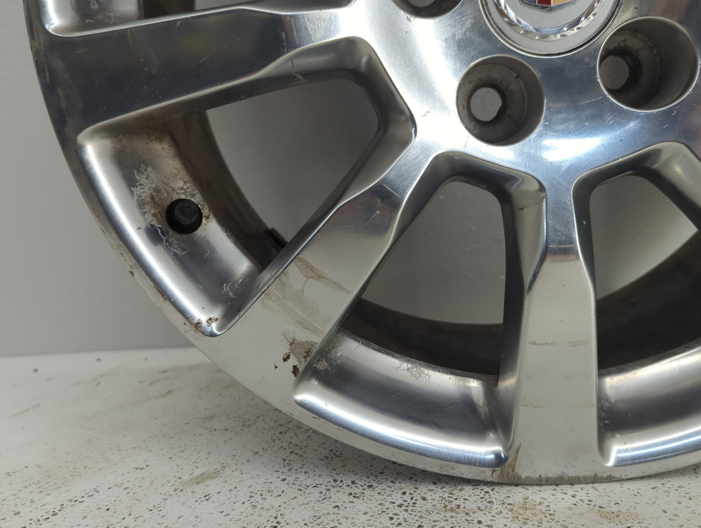 2008-2013 Cadillac Cts Oem Wheel Rim - Oemusedautoparts1.com