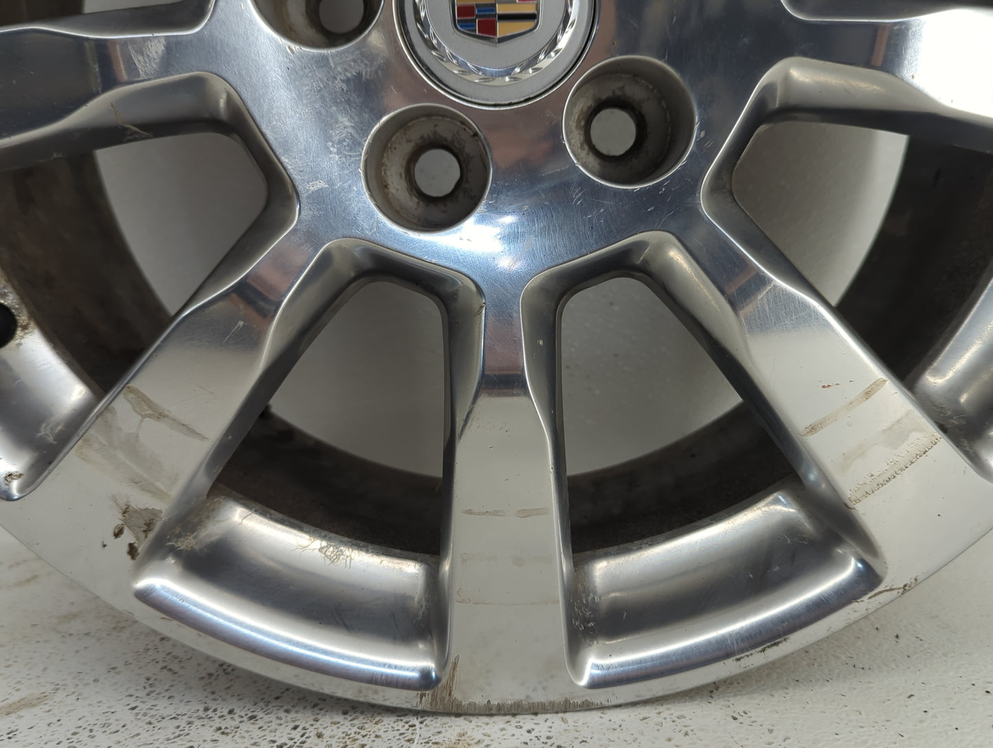 2008-2013 Cadillac Cts Oem Wheel Rim - Oemusedautoparts1.com