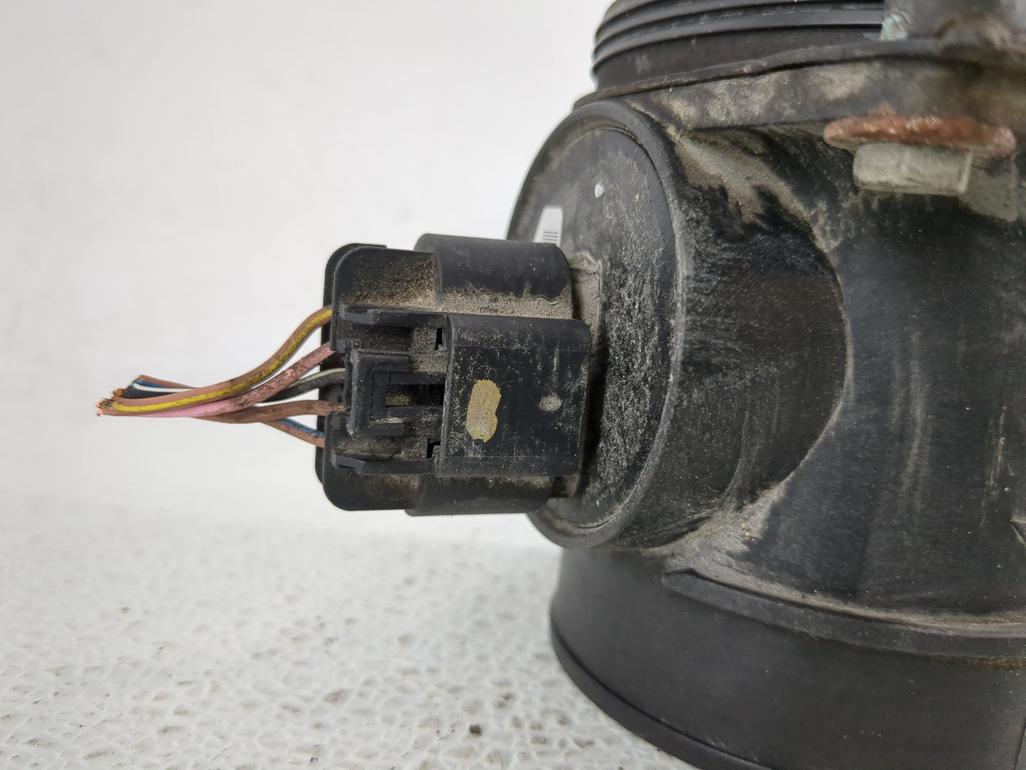2006-2011 Cadillac Dts Mass Air Flow Meter Maf - Oemusedautoparts1.com