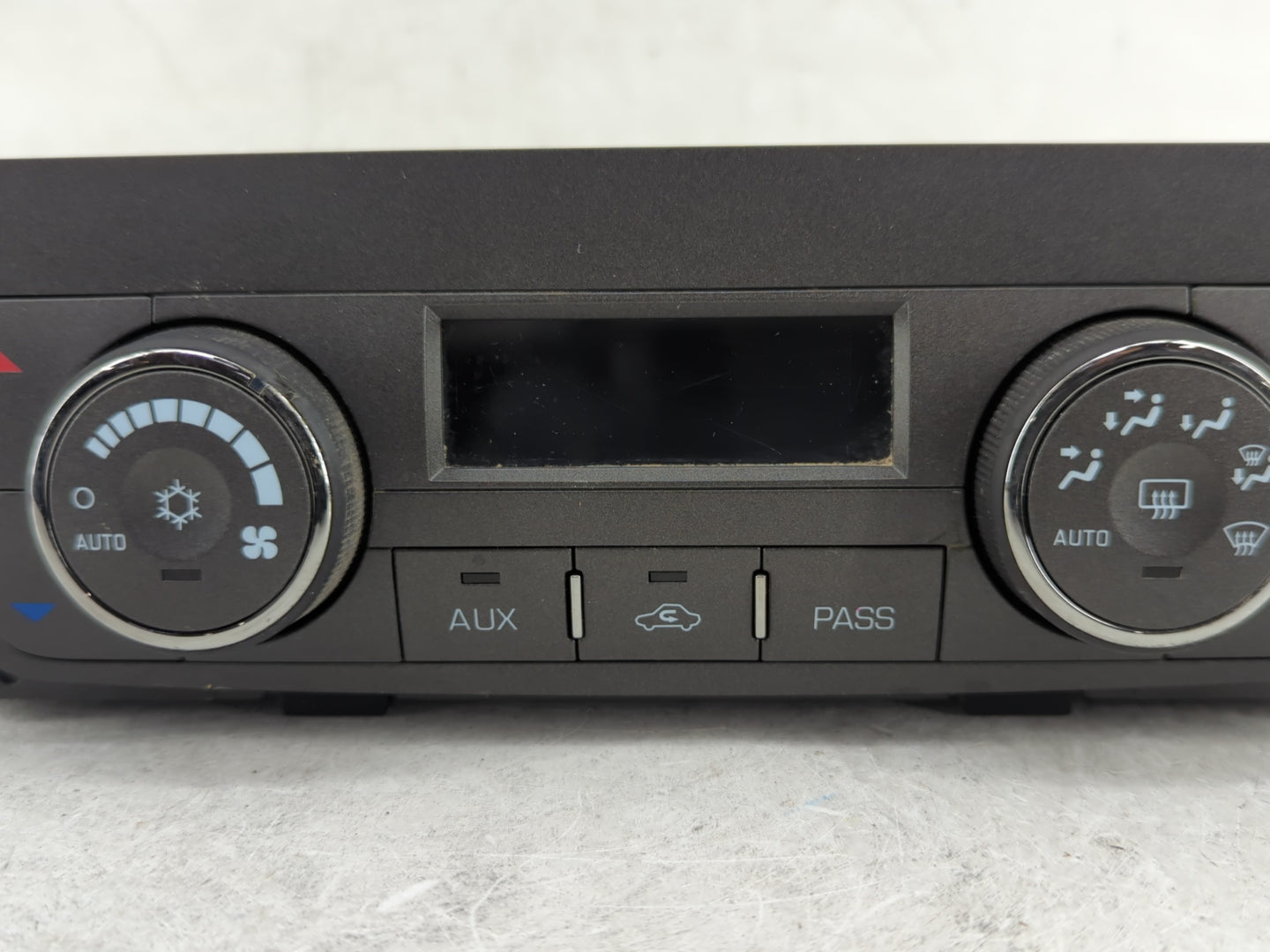 2007-2011 Cadillac Dts Climate Control Module Temperature AC/Heater Replacement P/N:25839377 Fits Fits 2007 2008 2009 2010 2
