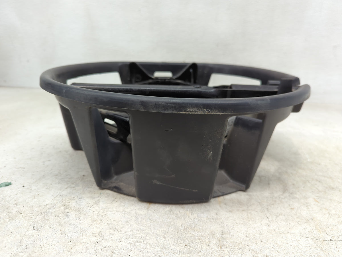2010 Cadillac Dts Spare Scissor Car Jack - Oemusedautoparts1.com