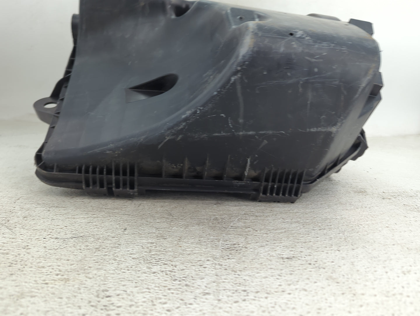 2006-2011 Cadillac Dts Air Cleaner Intake-duct Hose Tube 1492488 - Oemusedautoparts1.com