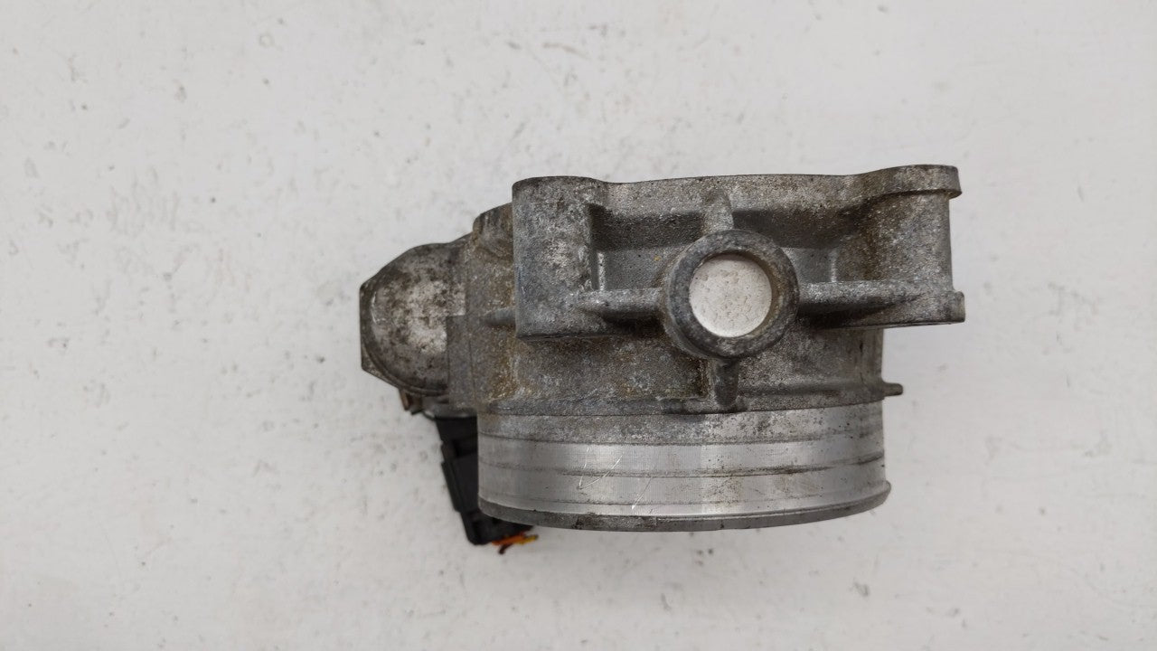 2006-2011 Cadillac Dts Throttle Body P/N:RME87 RME87-2 Fits Fits 2006 2007 2008 2009 2010 2011 OEM Used Auto Parts - Oemused