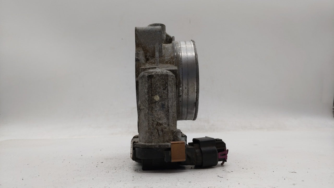 2006-2011 Cadillac Dts Throttle Body P/N:RME87 RME87-2 Fits Fits 2006 2007 2008 2009 2010 2011 OEM Used Auto Parts - Oemused