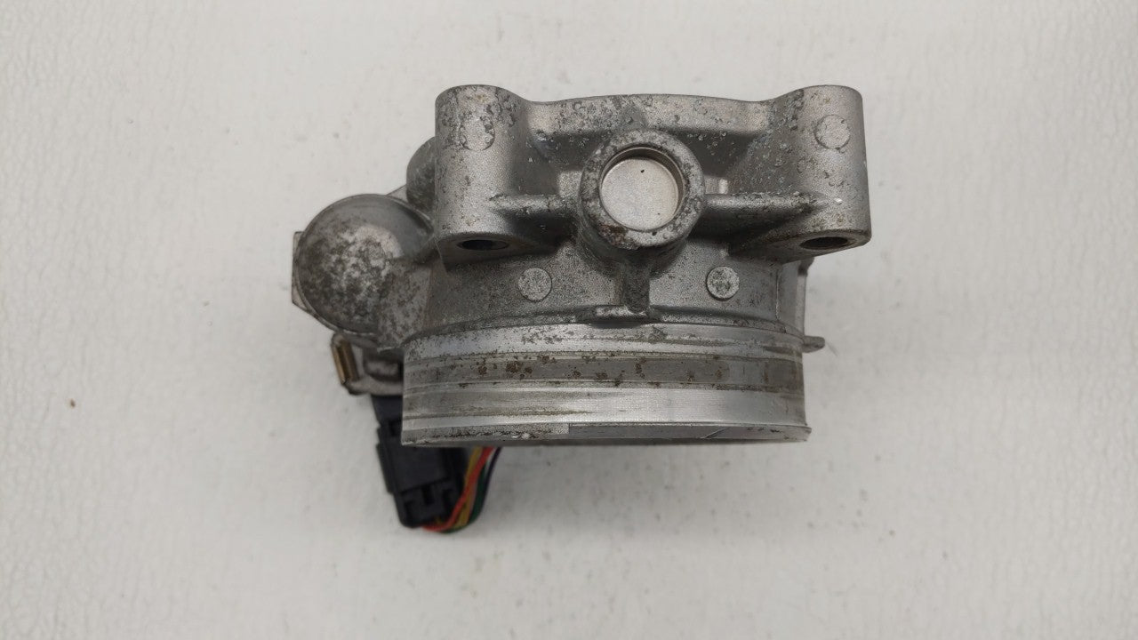 2006-2011 Cadillac Dts Throttle Body P/N:RME87 RME87-2 Fits Fits 2006 2007 2008 2009 2010 2011 OEM Used Auto Parts - Oemused