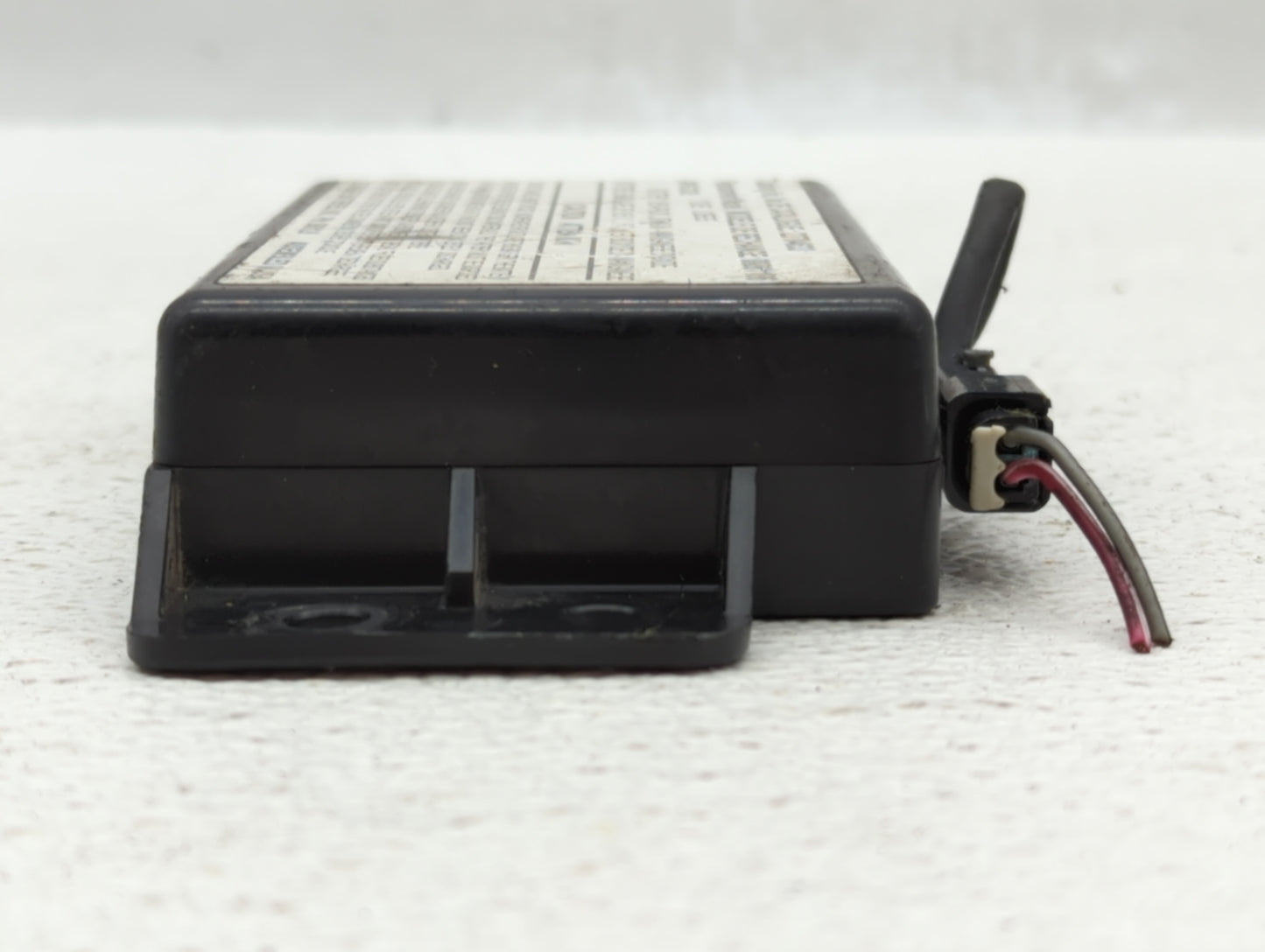 2010-2010 Cadillac Dts Chassis Control Module Ccm Bcm Body Control - Oemusedautoparts1.com