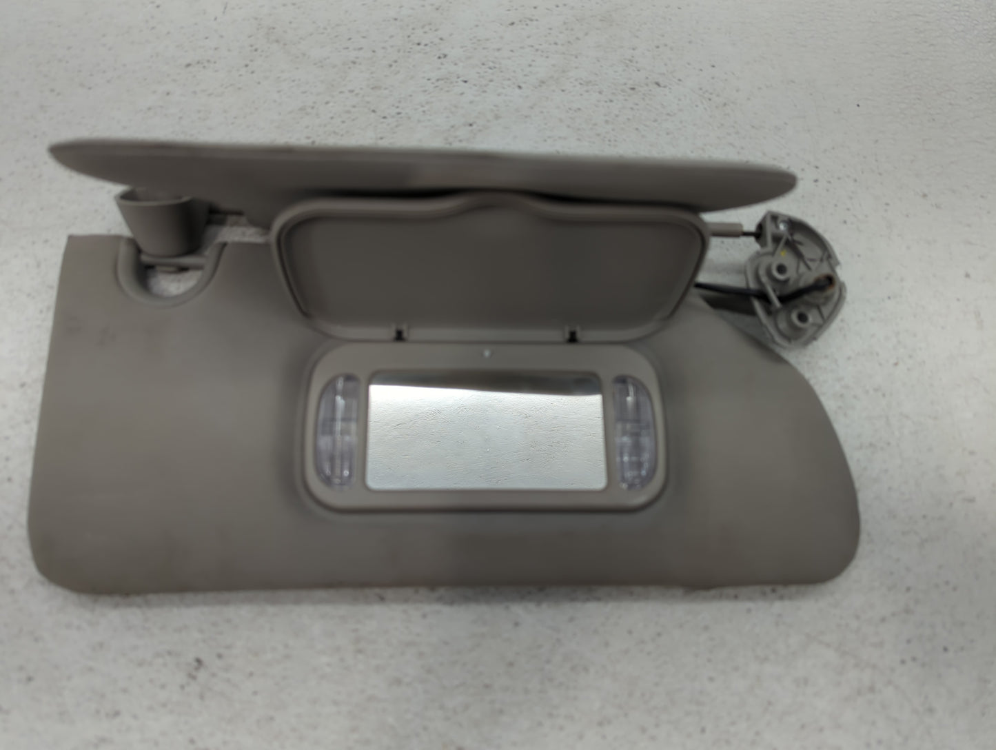 2008-2011 Cadillac Dts Sun Visor Shade Replacement Passenger Right Mirror Fits Fits 2008 2009 2010 2011 OEM Used Auto Parts 