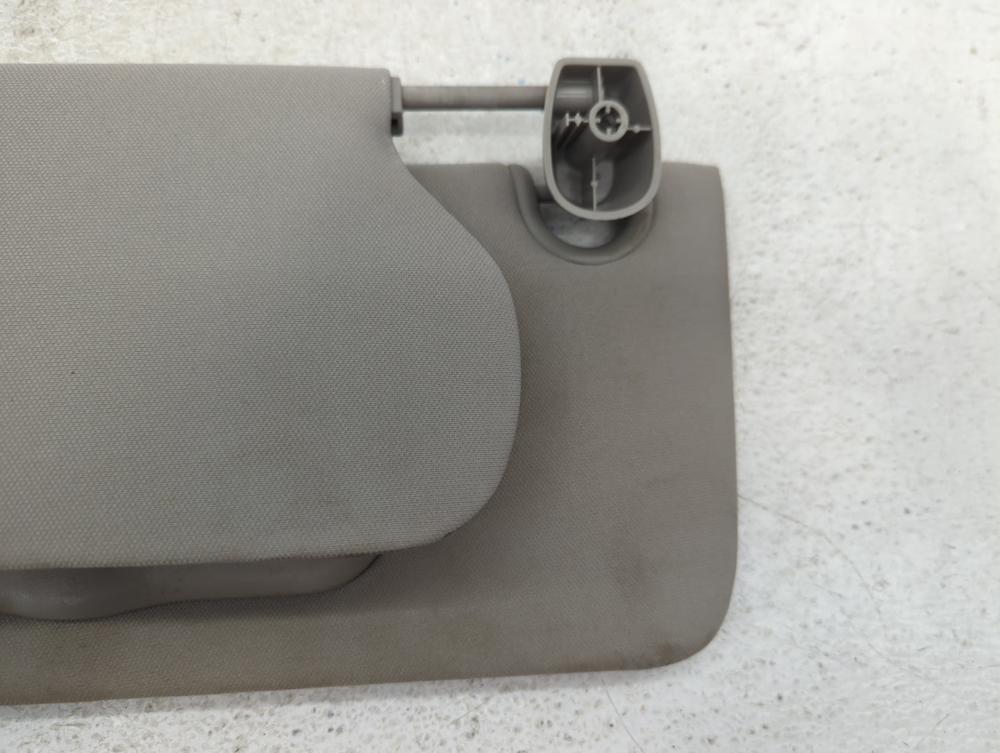 2008-2011 Cadillac Dts Sun Visor Shade Replacement Driver Left Mirror Fits Fits 2008 2009 2010 2011 OEM Used Auto Parts - Oe