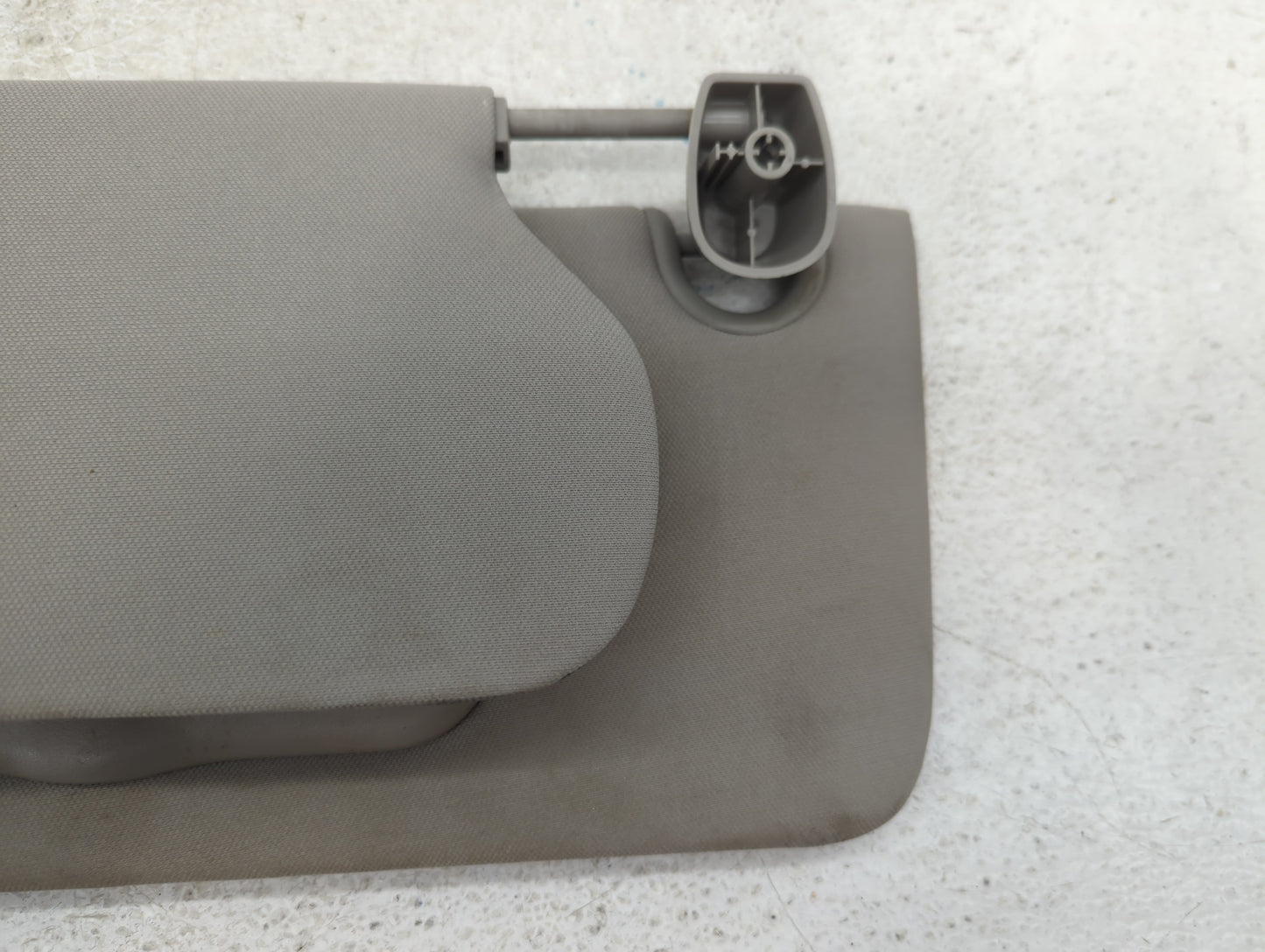2008-2011 Cadillac Dts Sun Visor Shade Replacement Driver Left Mirror Fits Fits 2008 2009 2010 2011 OEM Used Auto Parts - Oe