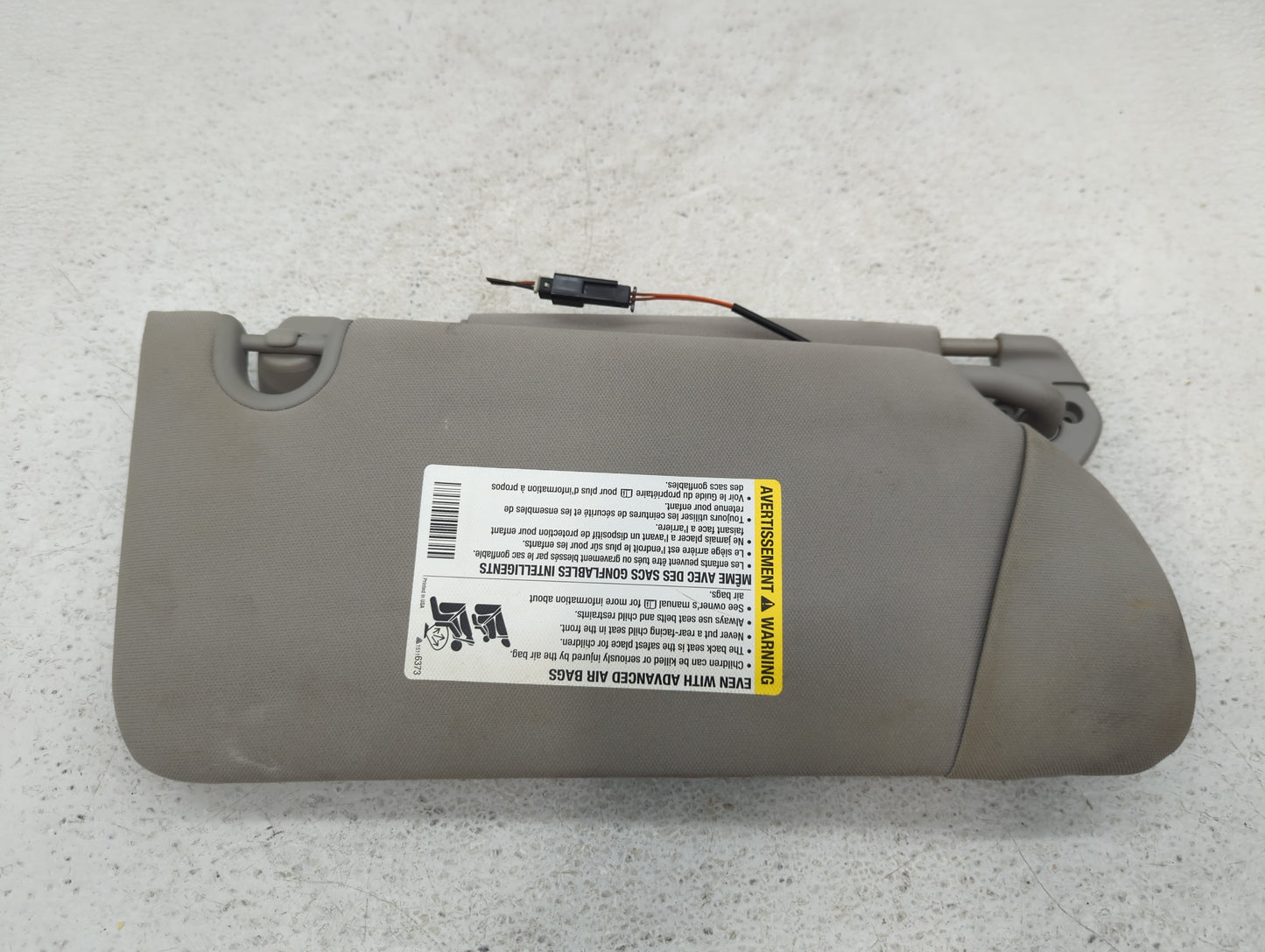 2008-2011 Cadillac Dts Sun Visor Shade Replacement Driver Left Mirror Fits Fits 2008 2009 2010 2011 OEM Used Auto Parts - Oe