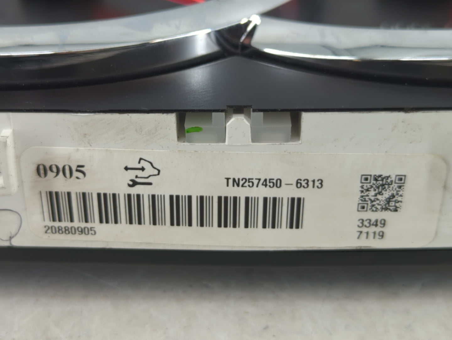 2009-2011 Cadillac Dts Instrument Cluster Speedometer Gauges P/N:TN257450-6313 Fits Fits 2009 2010 2011 OEM Used Auto Parts 