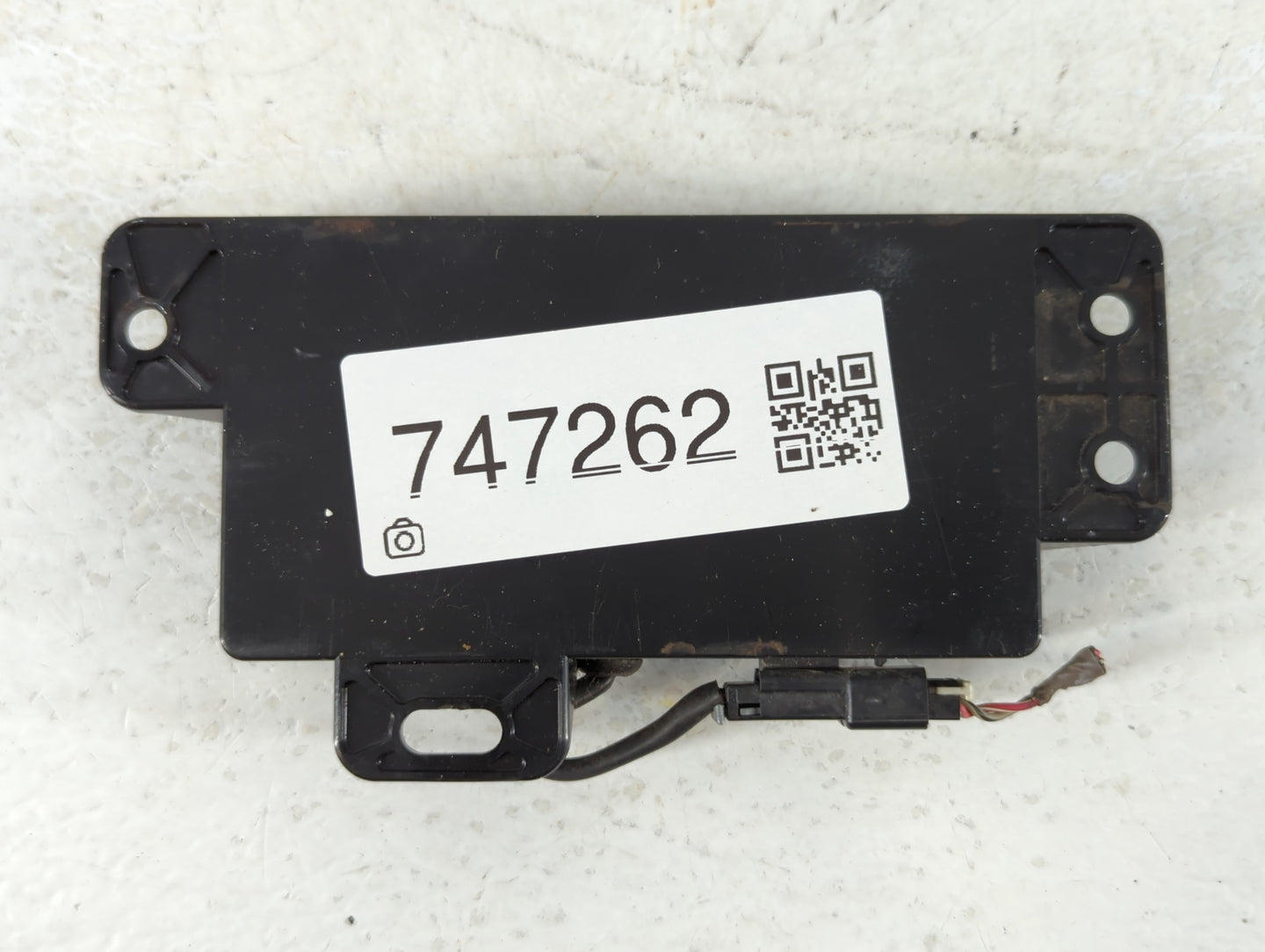 2010 Cadillac Dts Bluetooth Phone Communication Control Module Ccm Oem - Oemusedautoparts1.com