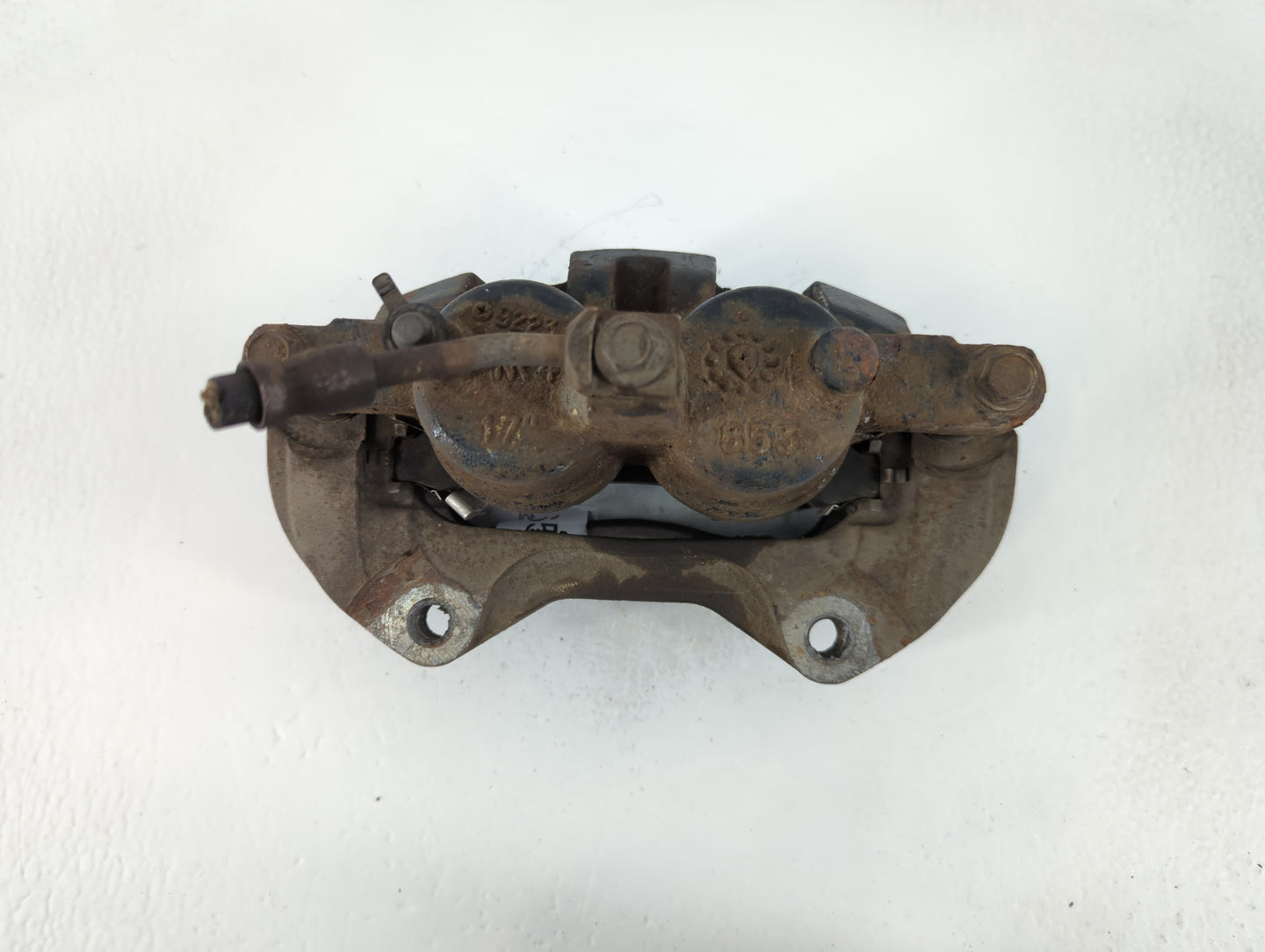 2006-2011 Cadillac Dts Front Driver Left Brake Caliper - Oemusedautoparts1.com