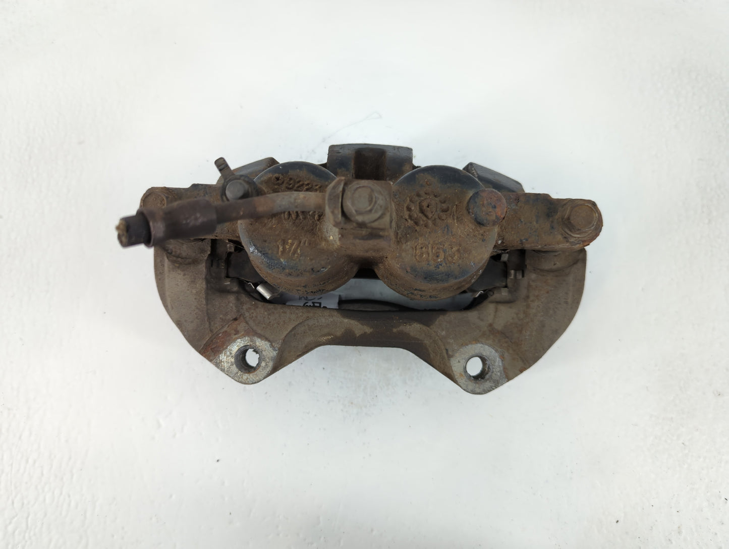 2006-2011 Cadillac Dts Front Driver Left Brake Caliper - Oemusedautoparts1.com