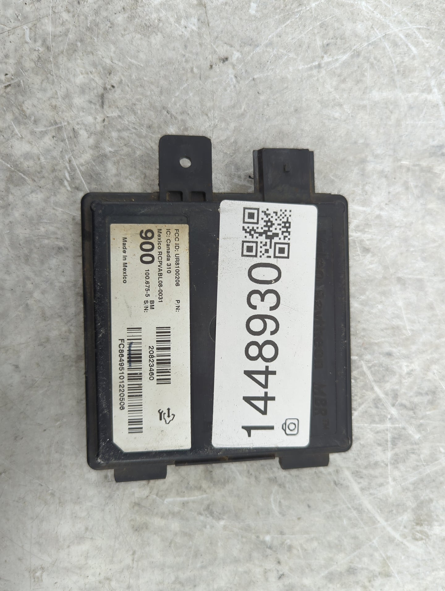 2010-2014 Cadillac Escalade Body Control Module Bcm Inner Cabin Fuse Box - Oemusedautoparts1.com