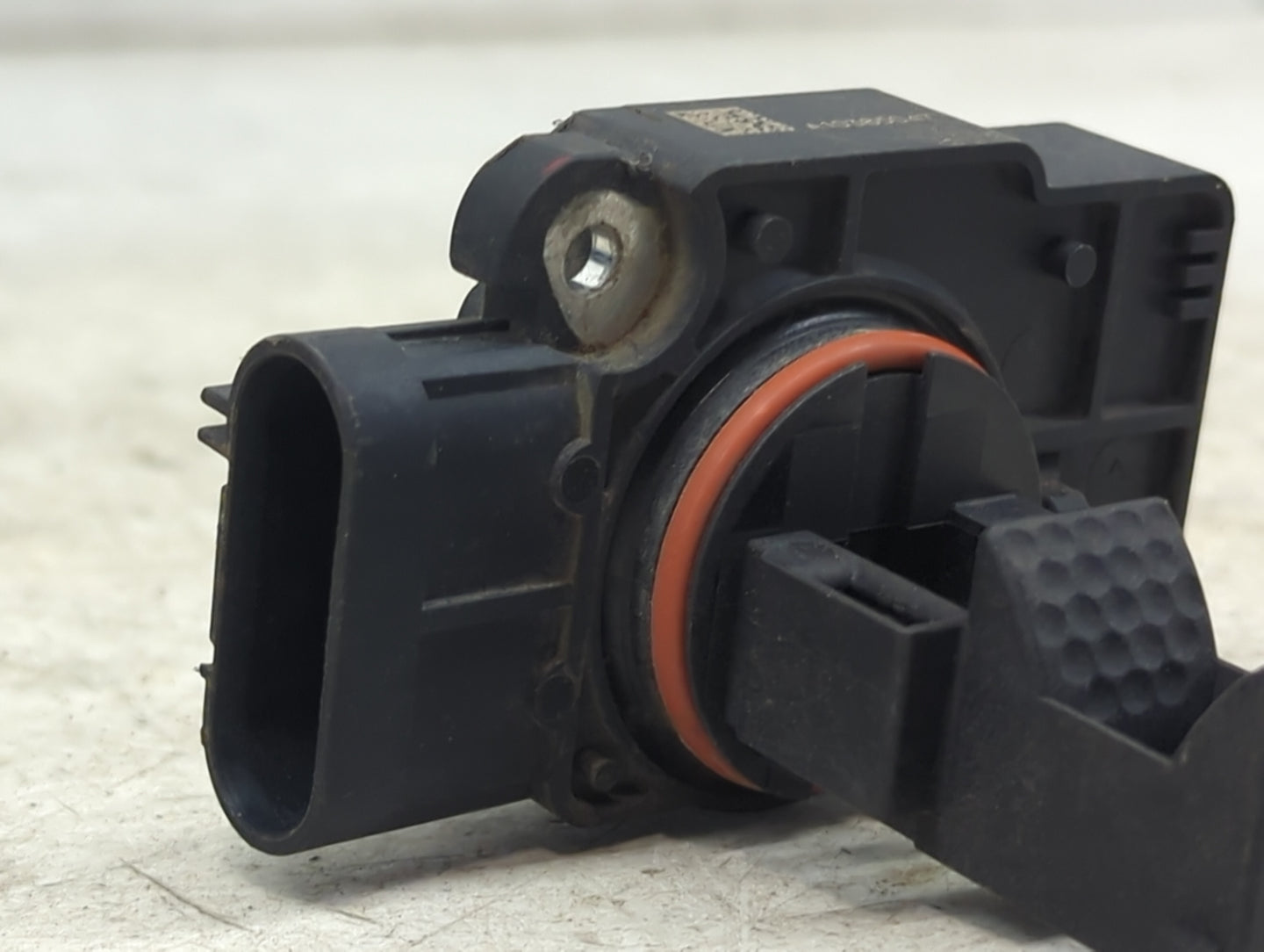 2009-2014 Cadillac Escalade Mass Air Flow Meter Maf 1488737 - Oemusedautoparts1.com