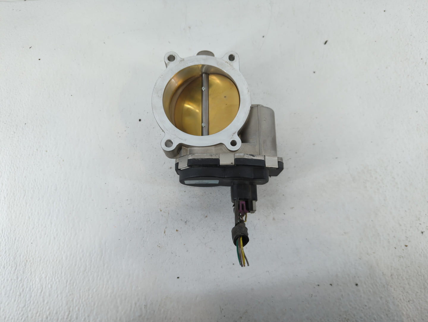 2009-2014 Cadillac Escalade Throttle Body P/N:2519 315, TB1032D Fits Fits 2009 2010 2011 2012 2013 2014 2015 OEM Used Auto P