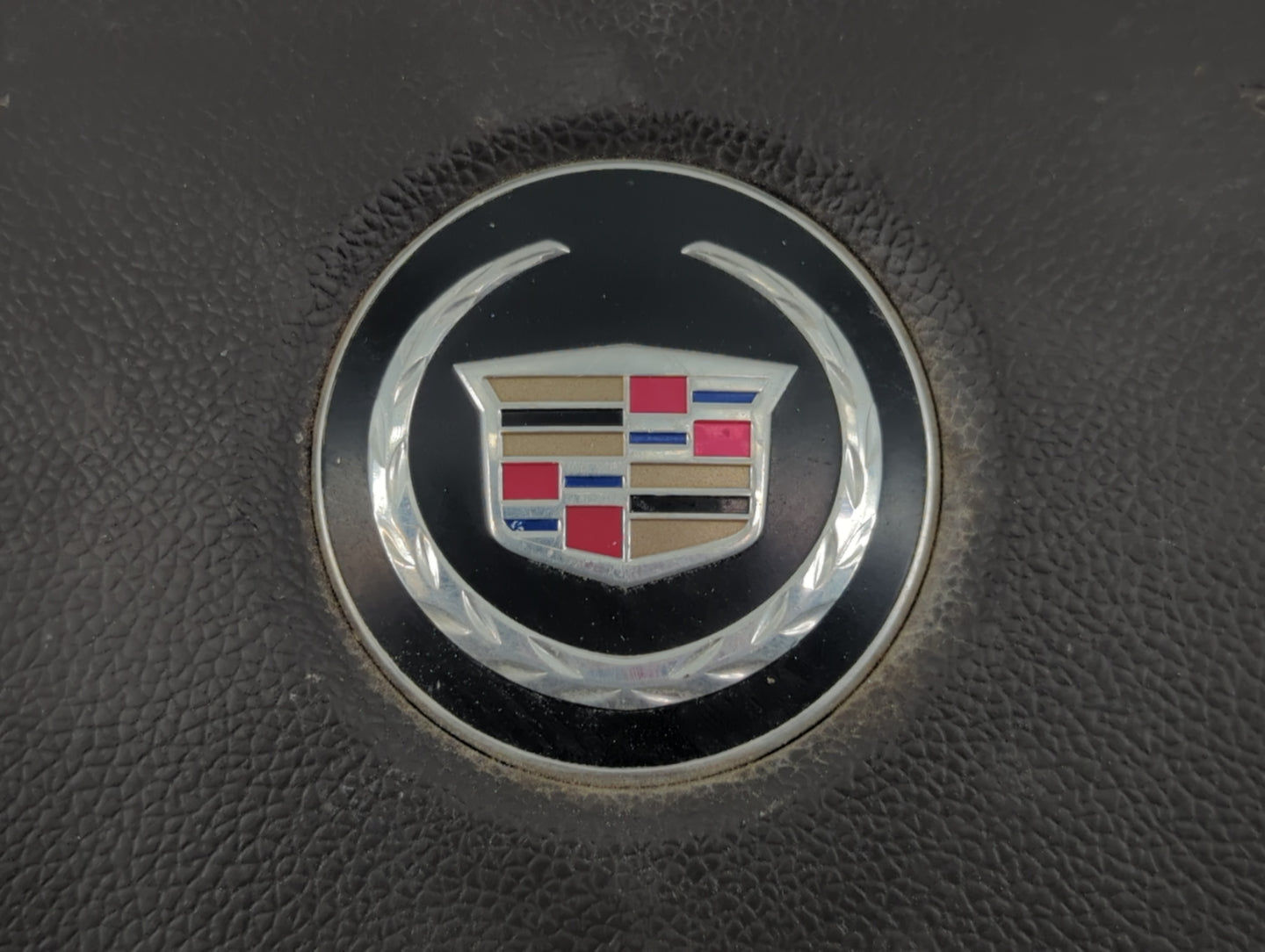 2007-2010 Cadillac Escalade Air Bag Driver Left Steering Wheel Mounted P/N:AB7969M1K0213 Fits Fits 2007 2008 2009 2010 OEM U