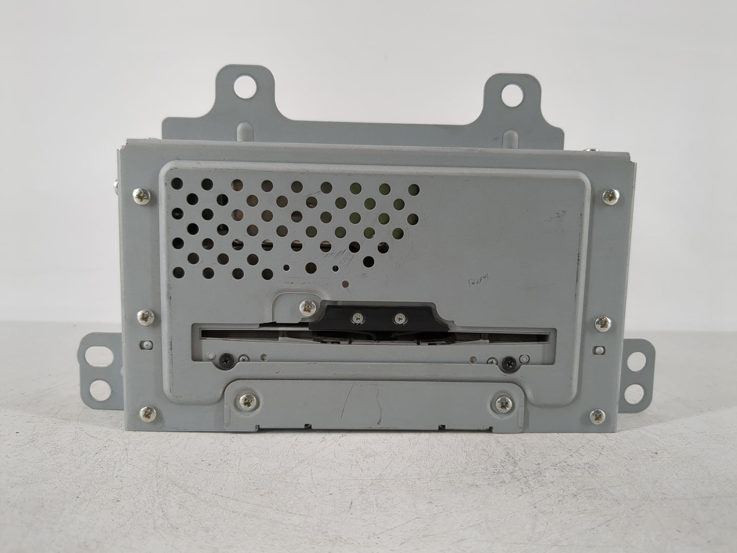 2010-2012 Cadillac Srx Radio AM FM Cd Player Receiver Replacement P/N:20888798 Fits Fits 2010 2011 2012 OEM Used Auto Parts 