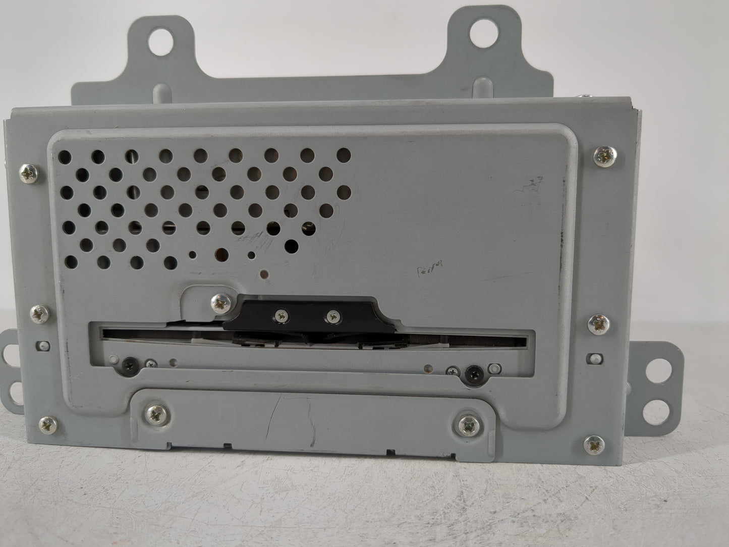 2010-2012 Cadillac Srx Radio AM FM Cd Player Receiver Replacement P/N:20888798 Fits Fits 2010 2011 2012 OEM Used Auto Parts 