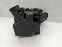 2010-2011 Cadillac Srx Air Cleaner Intake-duct Hose Tube - Oemusedautoparts1.com