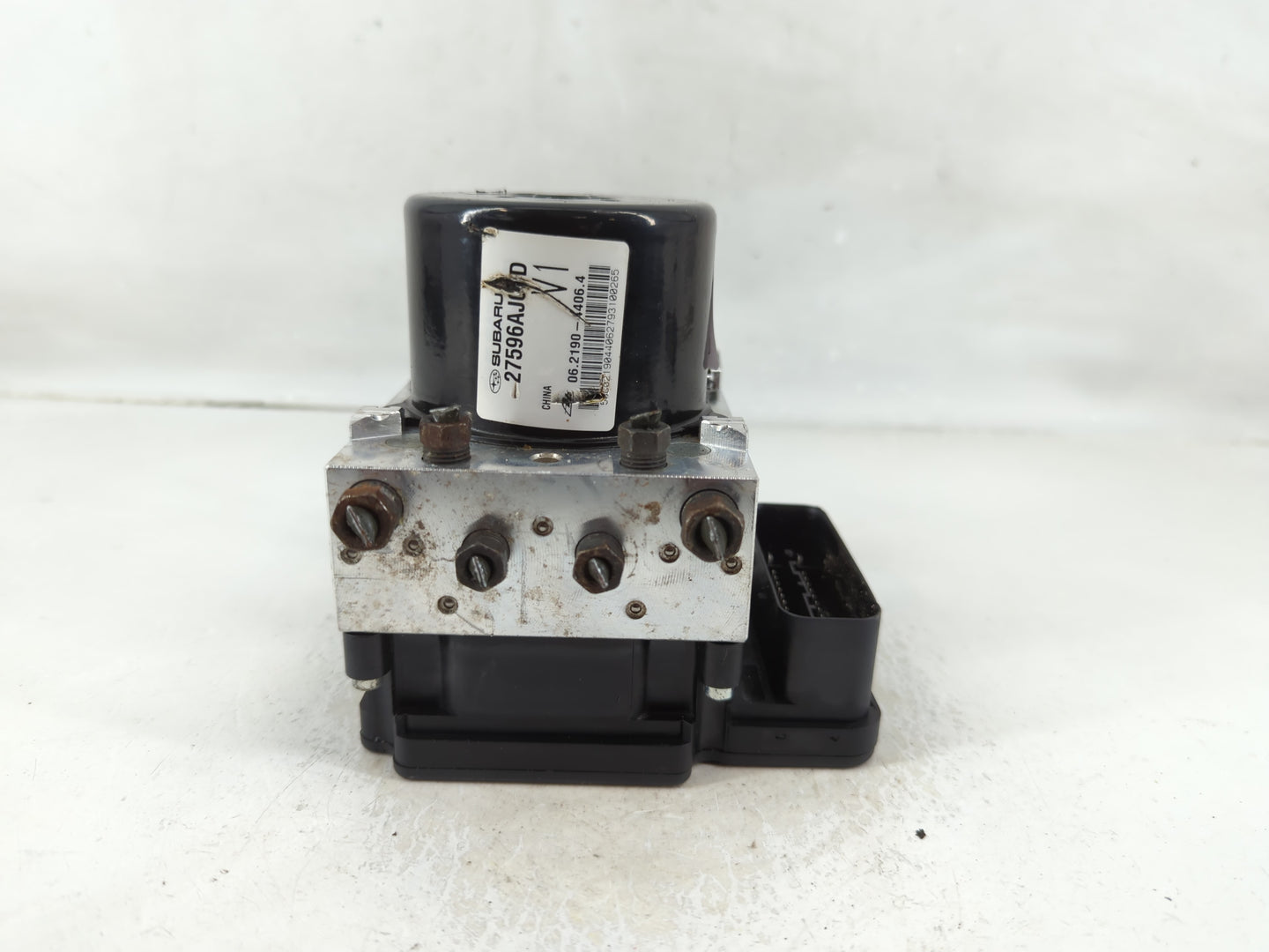 2010 Cadillac Srx ABS Pump Control Module Replacement P/N:27596AJ00D 20864834 Fits OEM Used Auto Parts - Oemusedautoparts1.c