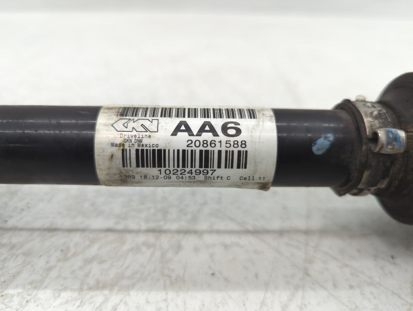 2010-2011 Cadillac Srx Axle Shaft Front Driver Cv C/v - Oemusedautoparts1.com
