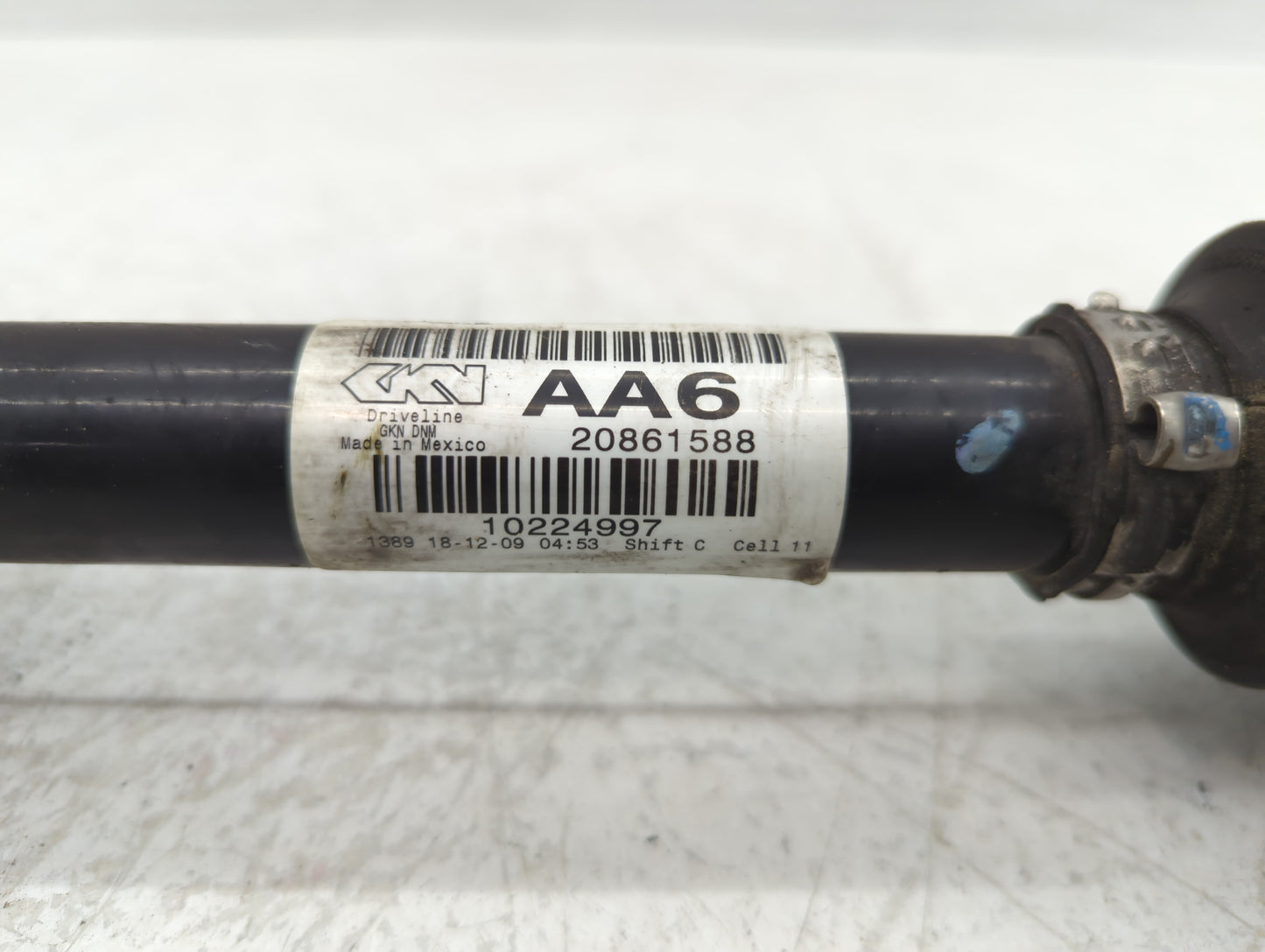 2010-2011 Cadillac Srx Axle Shaft Front Driver Cv C/v - Oemusedautoparts1.com