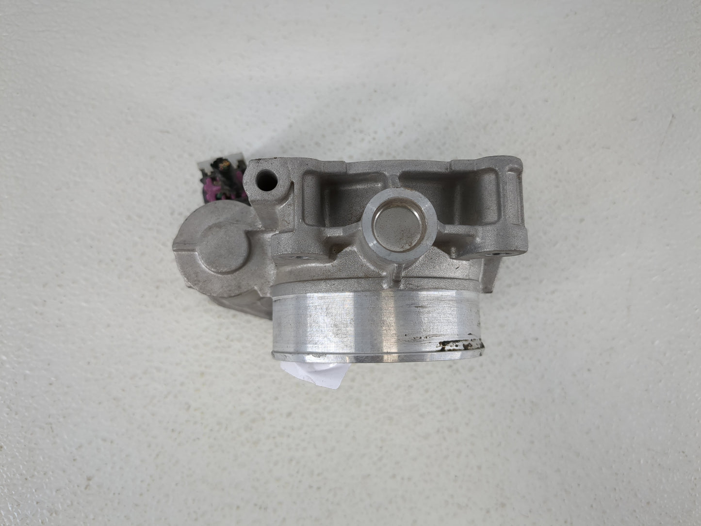 2007-2011 Cadillac Srx Throttle Body P/N:3474AA994AA8169C Fits Fits 2007 2008 2009 2010 2011 2012 OEM Used Auto Parts - Oemu