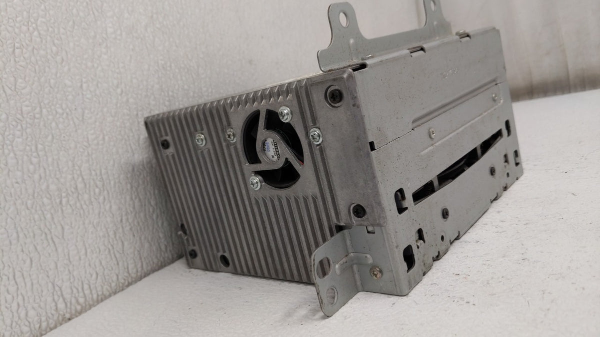 2010 Cadillac Srx Radio AM FM Cd Player Receiver Replacement P/N:20843235 20854719, 20830921, 20907419 Fits 2011 OEM Used Au