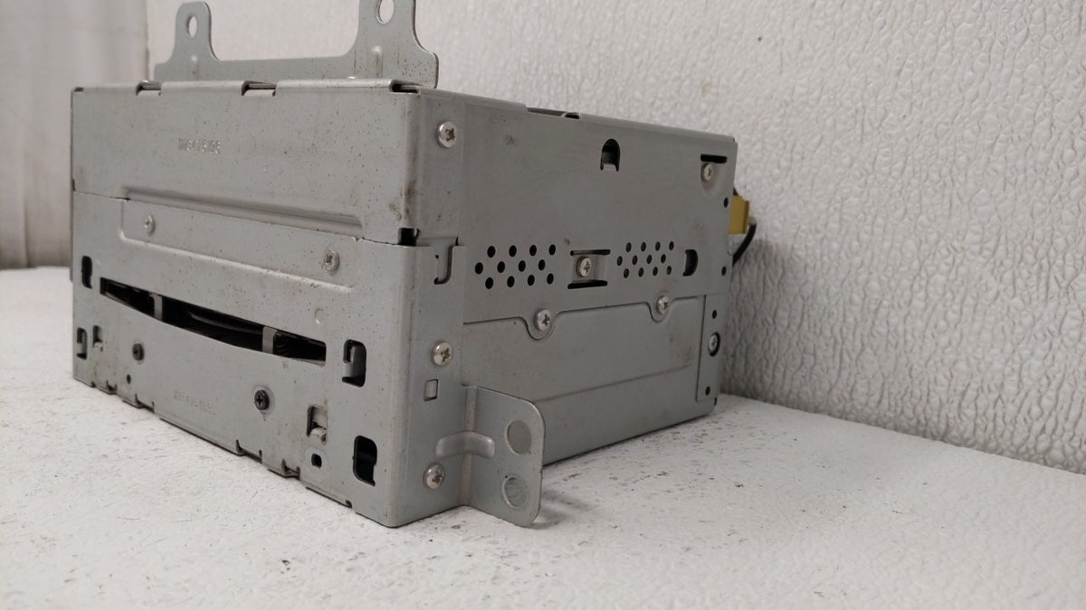 2010 Cadillac Srx Radio AM FM Cd Player Receiver Replacement P/N:20843235 20854719, 20830921, 20907419 Fits 2011 OEM Used Au