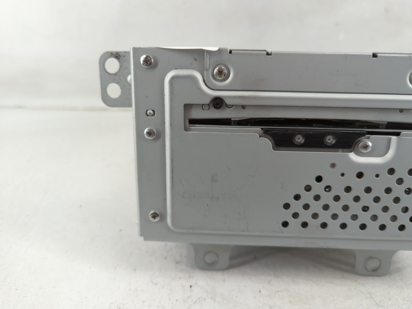2010 Cadillac Srx Radio AM FM Cd Player Receiver Replacement P/N:22744758 Fits Fits 2011 OEM Used Auto Parts - Oemusedautopa