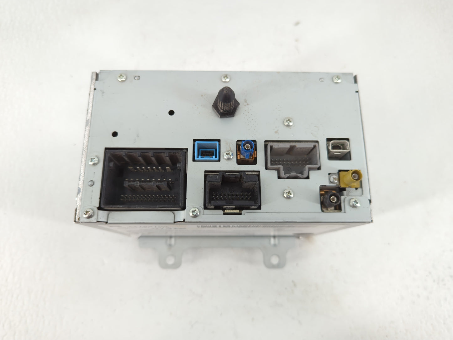 2010 Cadillac Srx Radio AM FM Cd Player Receiver Replacement P/N:22744758 Fits Fits 2011 OEM Used Auto Parts - Oemusedautopa