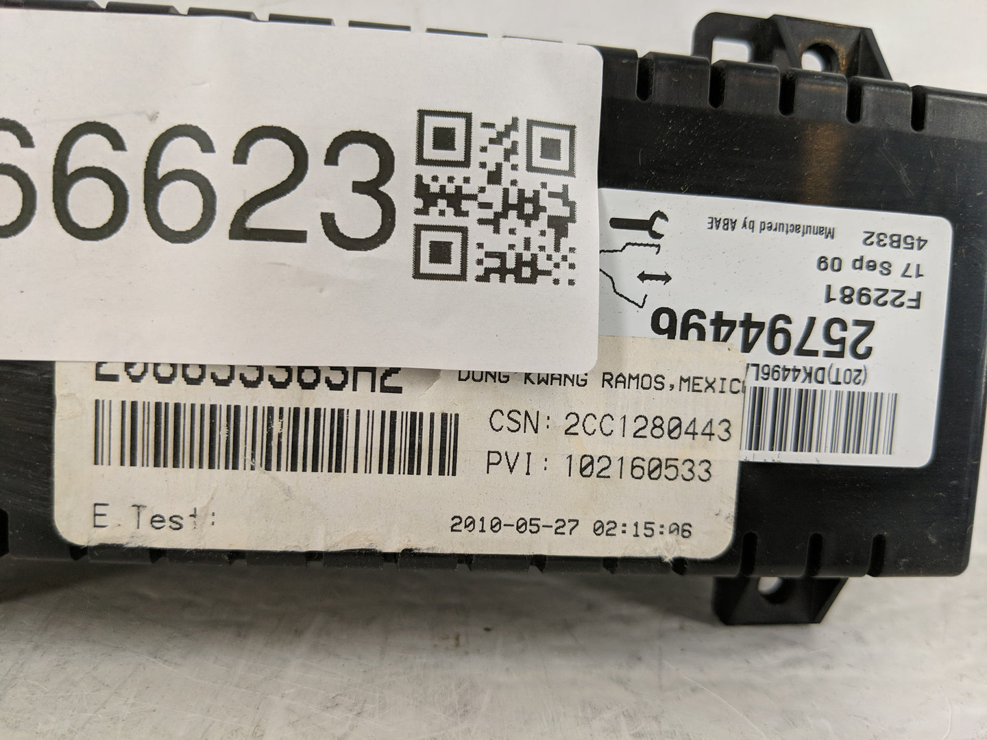 2010-2012 Cadillac Srx Radio AM FM Cd Player Receiver Replacement P/N:25794496 Fits Fits 2010 2011 2012 OEM Used Auto Parts 