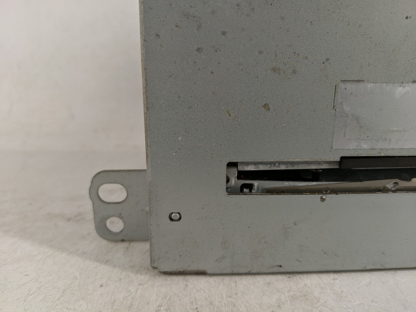 2010 Cadillac Srx Radio AM FM Cd Player Receiver Replacement P/N:20955539 Fits OEM Used Auto Parts - Oemusedautoparts1.com