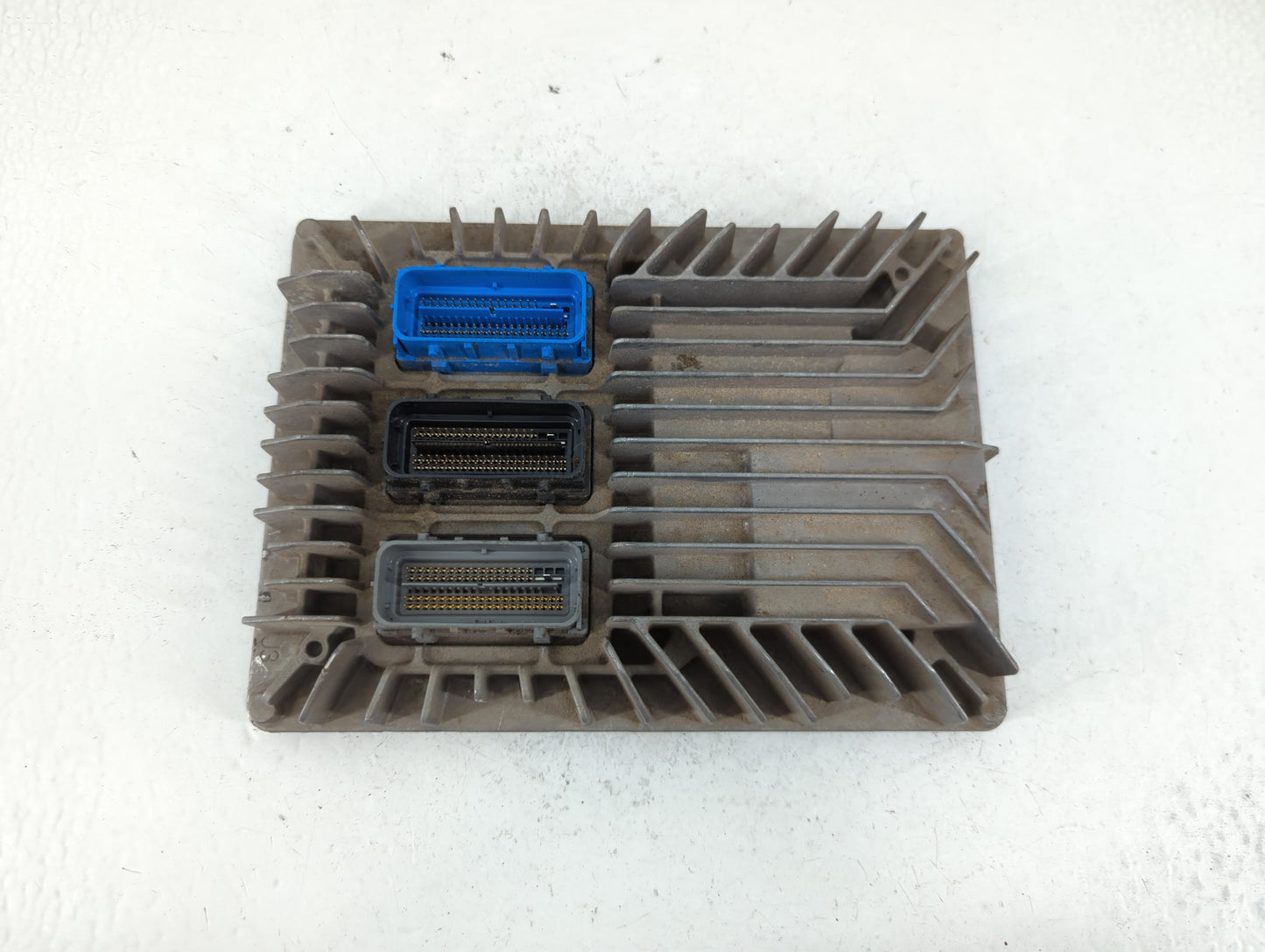 2010-2011 Cadillac Srx PCM Engine Control Computer ECU ECM PCU OEM P/N:E39 12637157 Fits Fits 2010 2011 2012 2013 OEM Used A