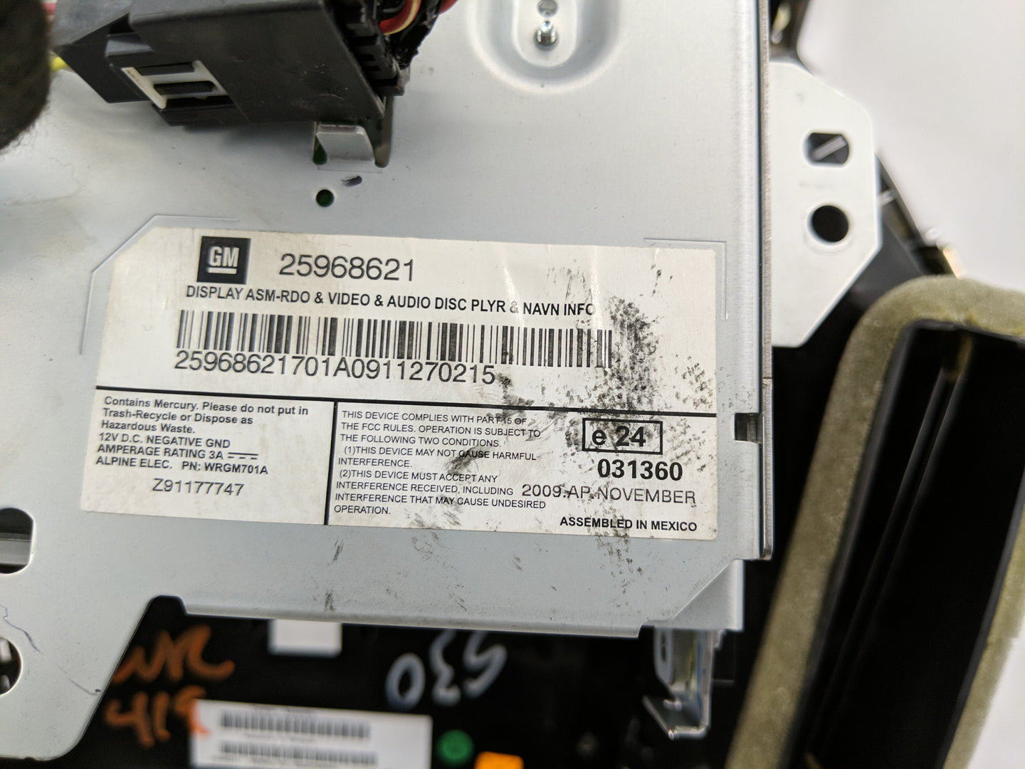 2010-2010 Cadillac Srx Radio Control Panel - Oemusedautoparts1.com