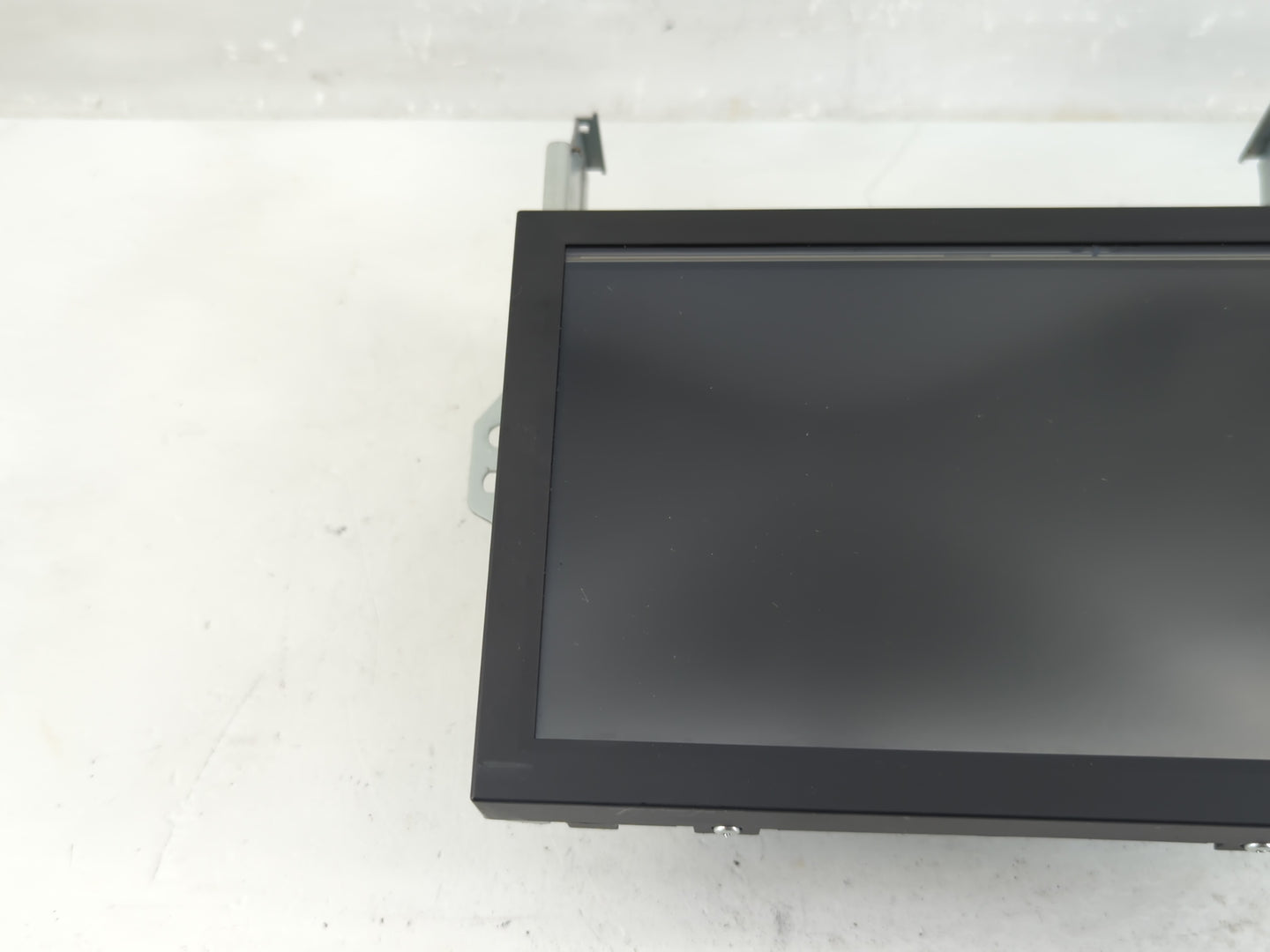 2010-2012 Cadillac Srx Information Display Screen - Oemusedautoparts1.com