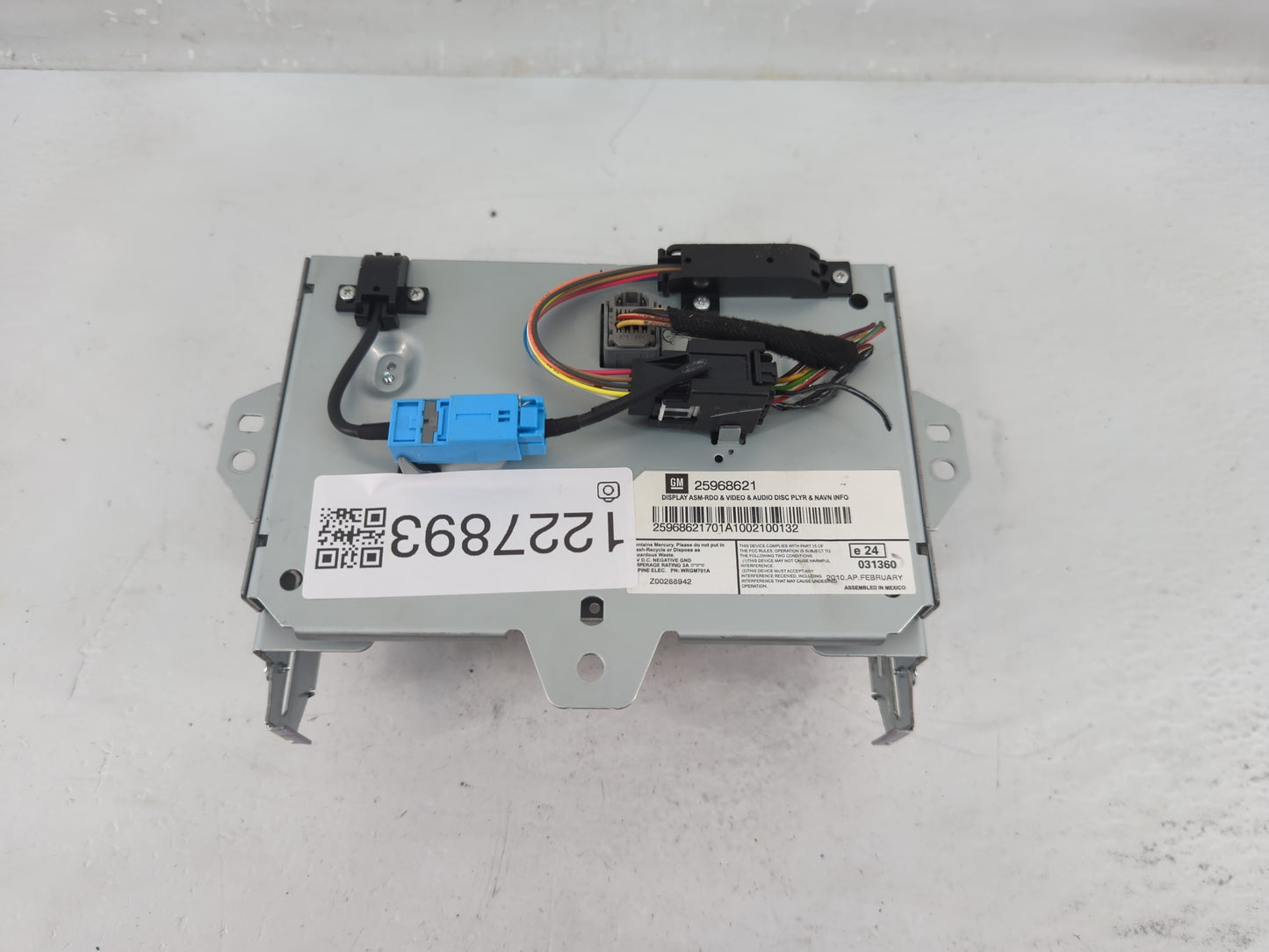 2010-2012 Cadillac Srx Information Display Screen - Oemusedautoparts1.com