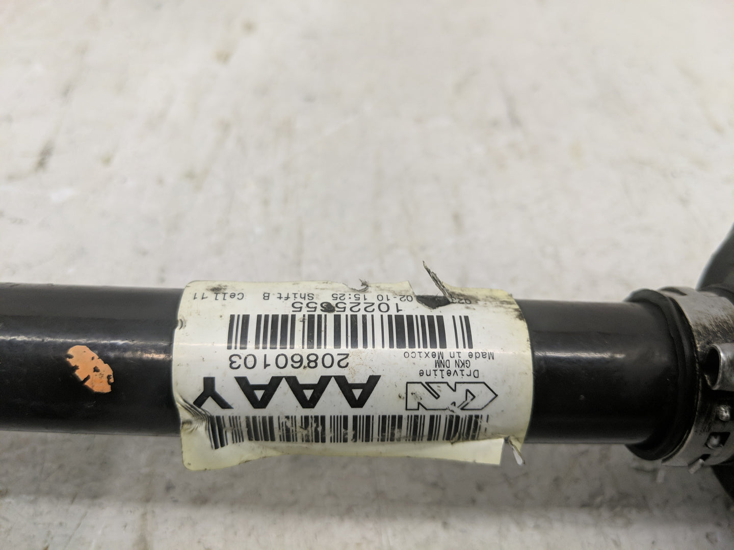 2010-2011 Cadillac Srx Axle Shaft Front Driver Cv C/v - Oemusedautoparts1.com