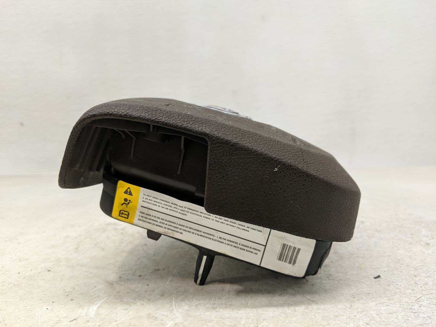 2010 Cadillac Srx Air Bag Driver Left Steering Wheel Mounted Fits OEM Used Auto Parts - Oemusedautoparts1.com
