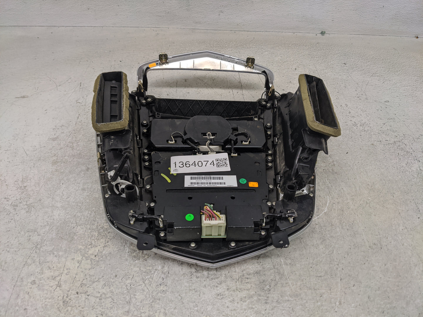 2010 Cadillac Srx Radio AM FM Cd Player Receiver Replacement P/N:14799513 20848220 Fits OEM Used Auto Parts - Oemusedautopar