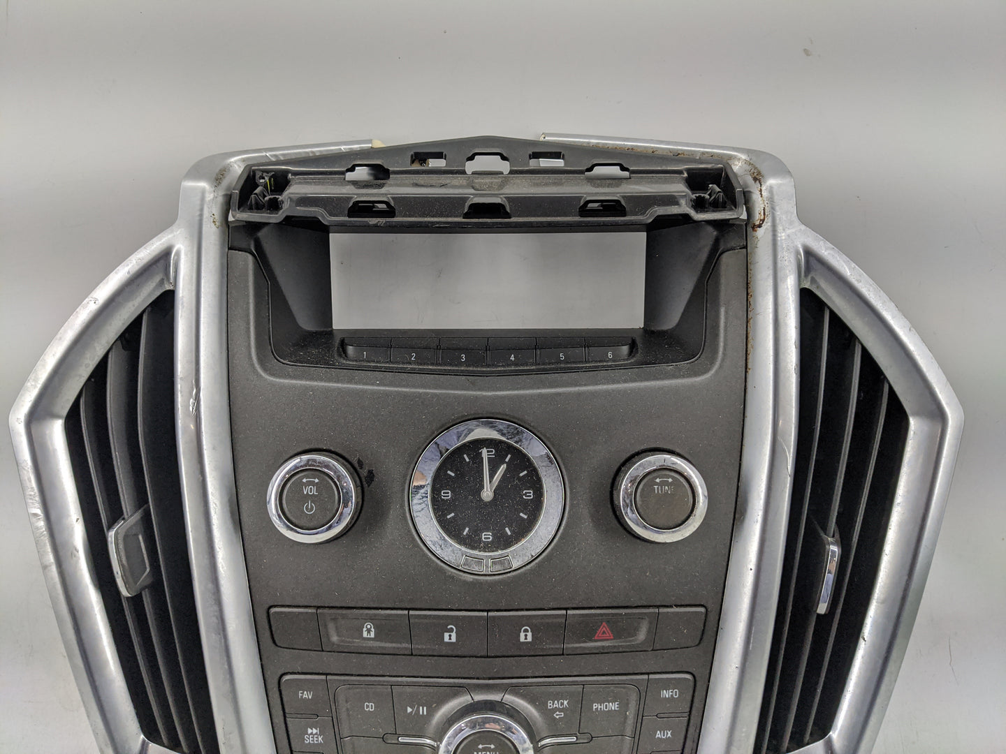 2010-2012 Cadillac Srx Radio AM FM Cd Player Receiver Replacement P/N:20882398H Fits Fits 2010 2011 2012 OEM Used Auto Parts